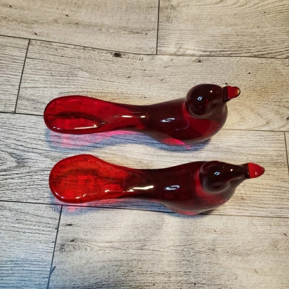 Red Glass Birds Set Of 2 - Picture 7 of 9
